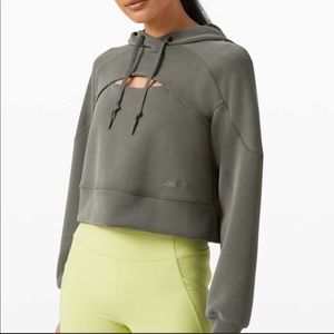 Lululemon Get Centred Crop Hoodie Sz 4, Grey Sage